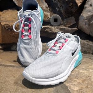 Nike Air Motion 2 Women's